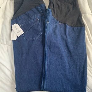 2 Maternity Jeggings